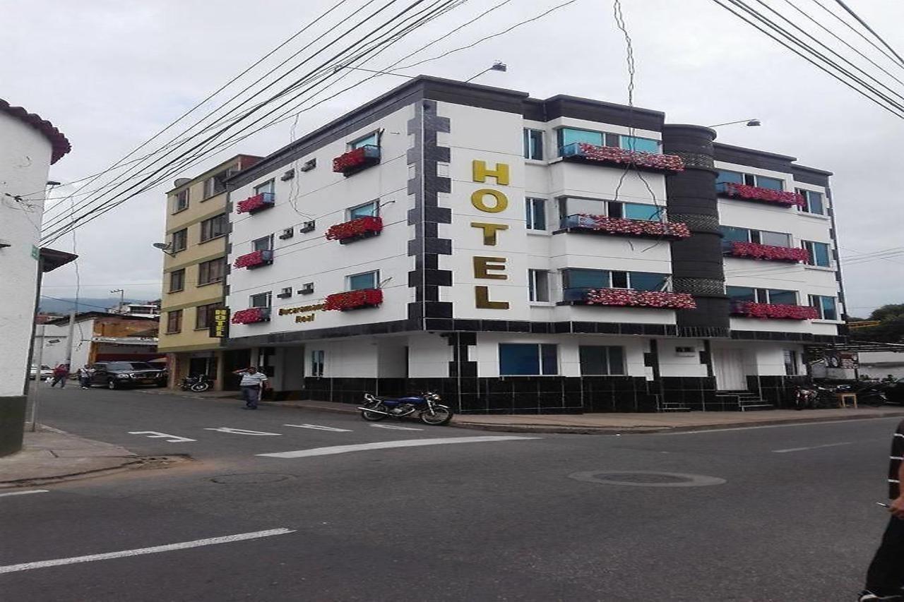 Hotel Bucaramanga Real Екстериор снимка