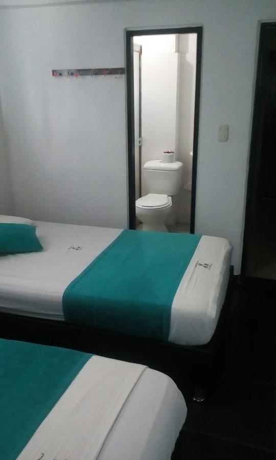 Hotel Bucaramanga Real Екстериор снимка